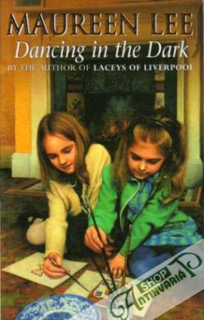 Dancing in the Dark - Lee Maureen