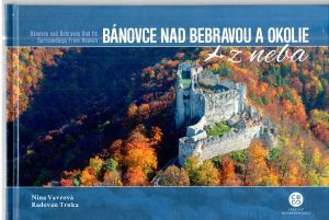 Obal knihy Bánovce nad Bebravou a okolie z neba